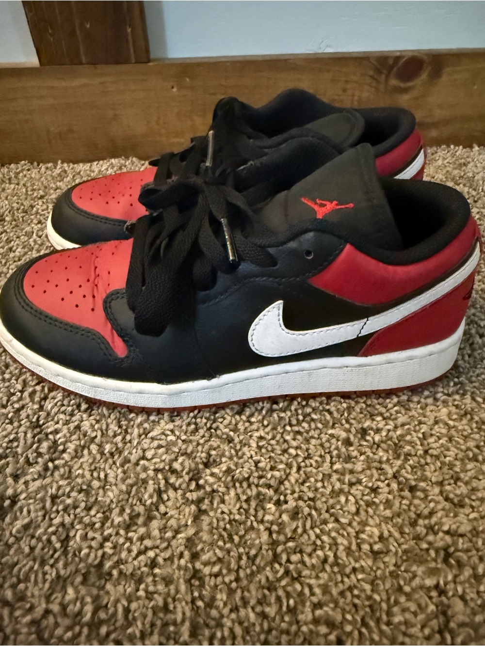 Nike air Jordan Kids Low-Top Sneakers in Black, Red, and White